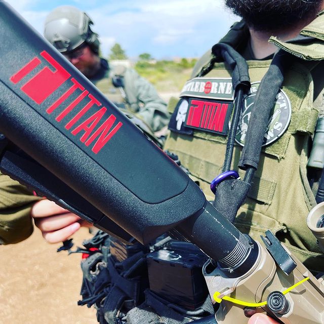 Inverse Sticker Titan Patches | Titan Batteries - Europe